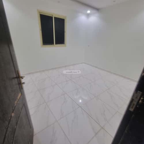 2 bedroom apartment in Al Aziziyah 3