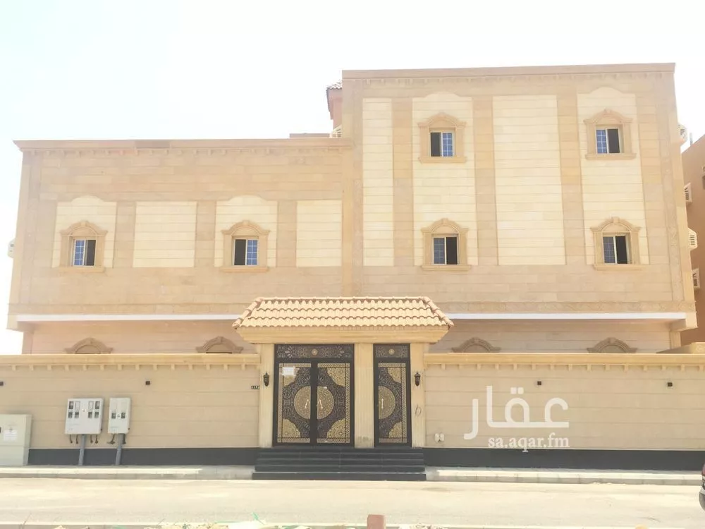 5 bedroom apartment in Al Amwaj 1