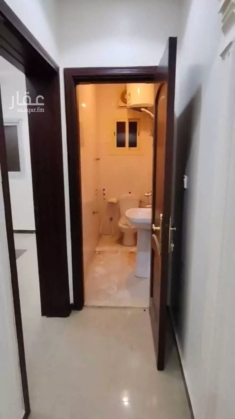 3 bedroom apartment in Mishrifah 3