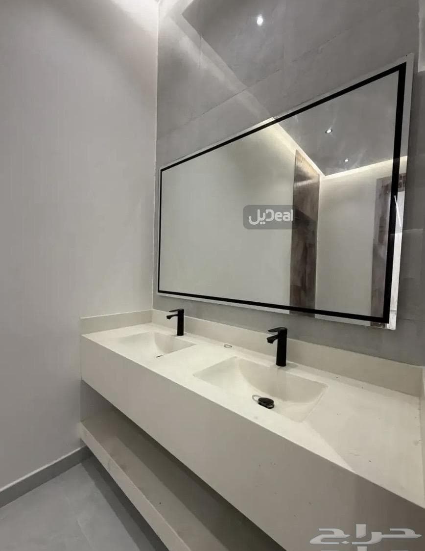 5 bedroom villa in السحاب 5