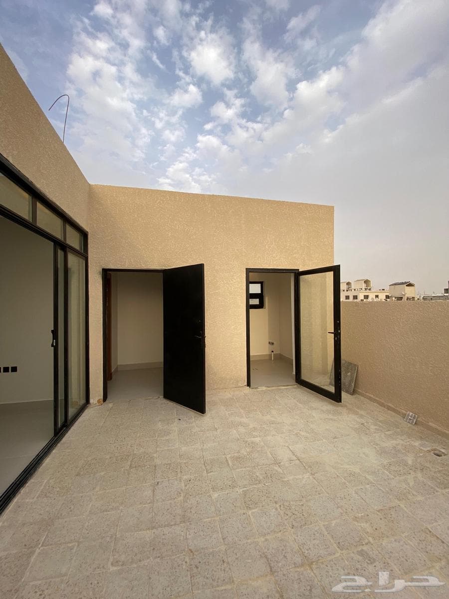 5 bedroom villa in Al Mahdiyyah 13