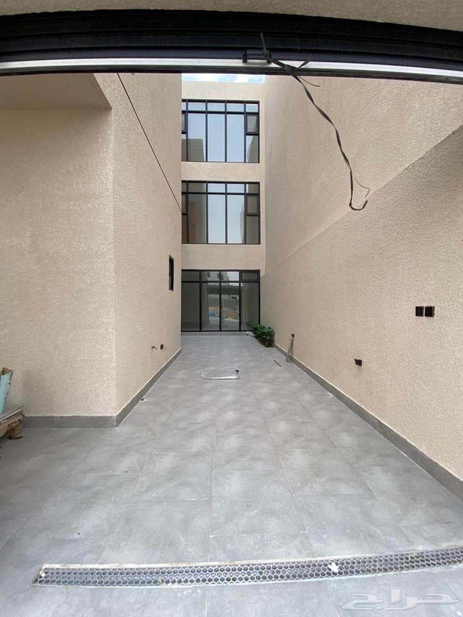 5 bedroom villa in Al Mahdiyyah 25