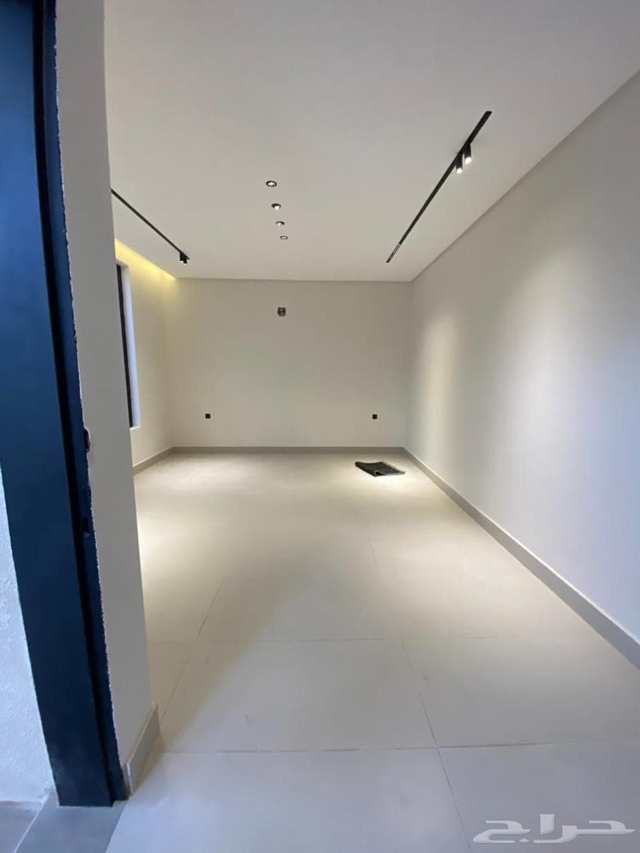 5 bedroom villa in Al Mahdiyyah 27