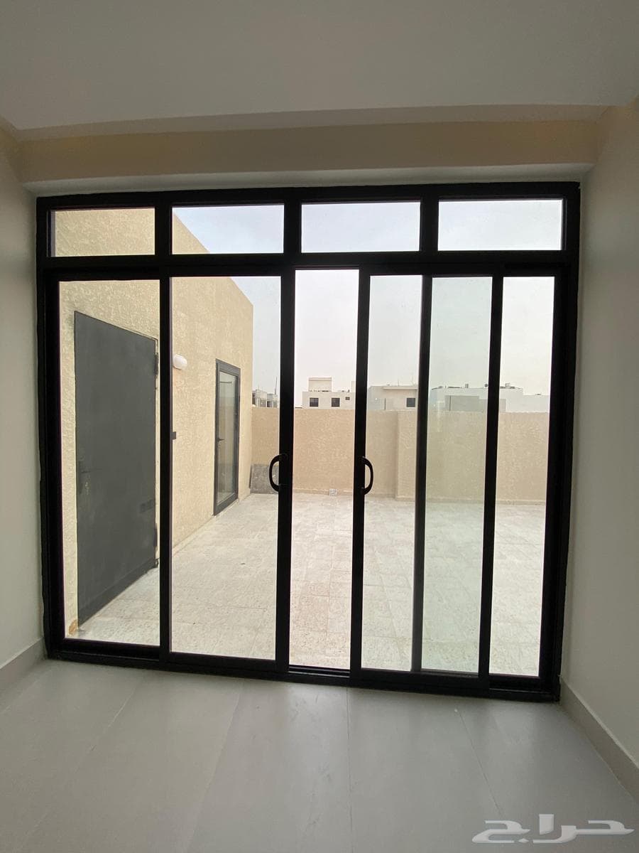 5 bedroom villa in Al Mahdiyyah 8