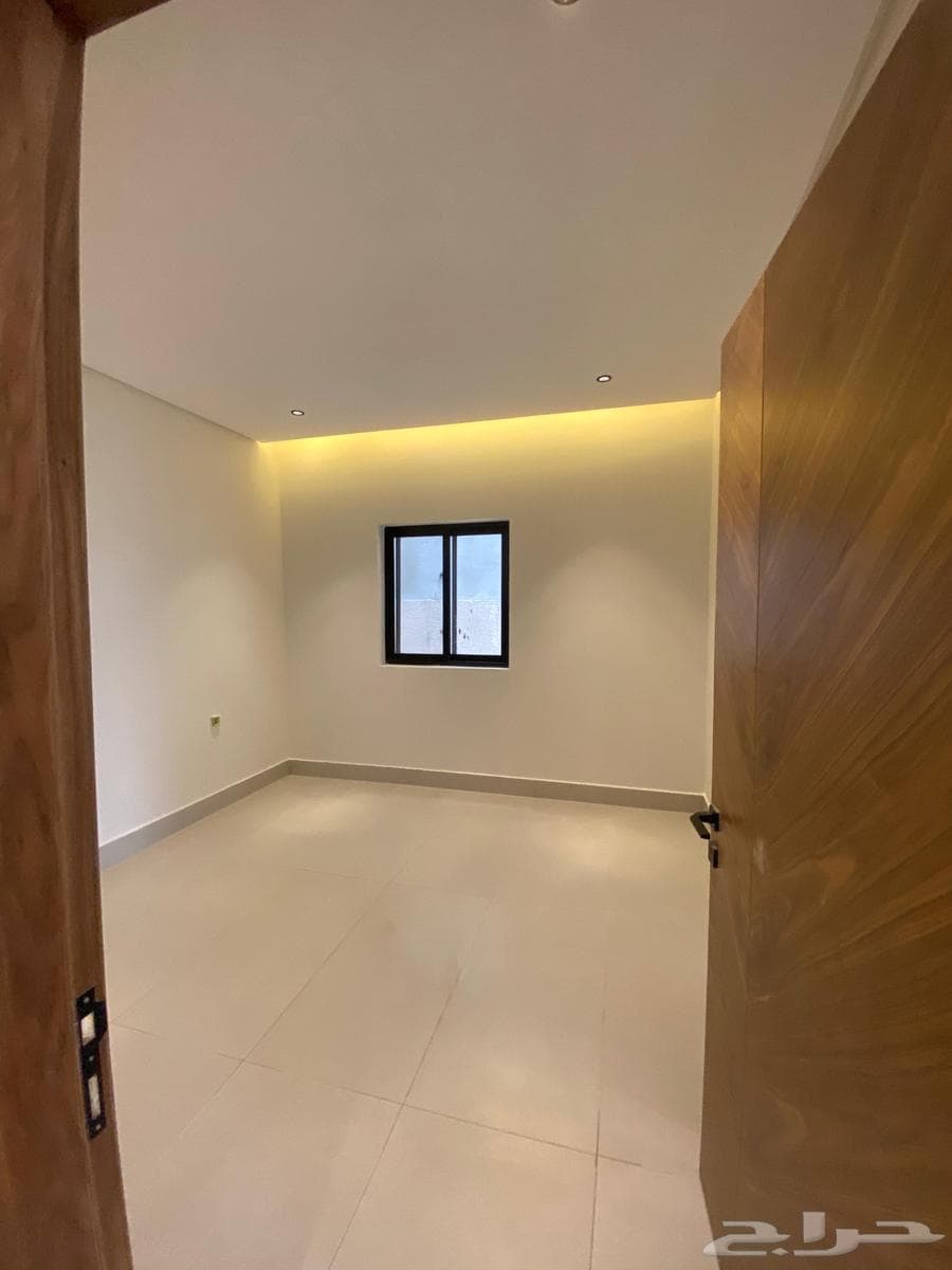 5 bedroom villa in Al Mahdiyyah 9