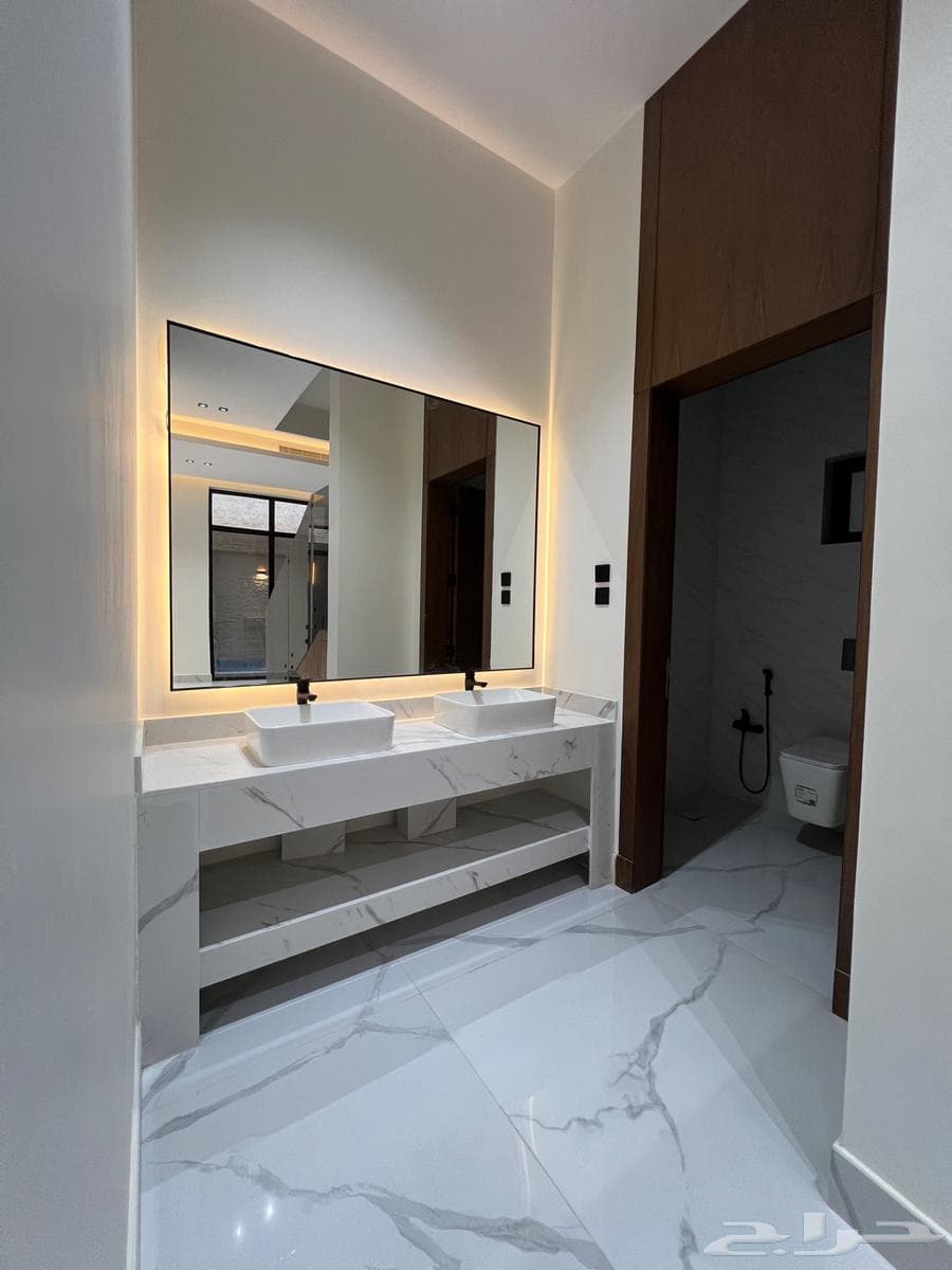 6 bedroom villa in Al Narjis 23