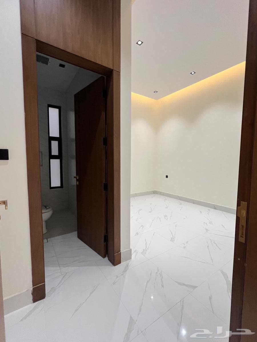 6 bedroom villa in Al Narjis 30