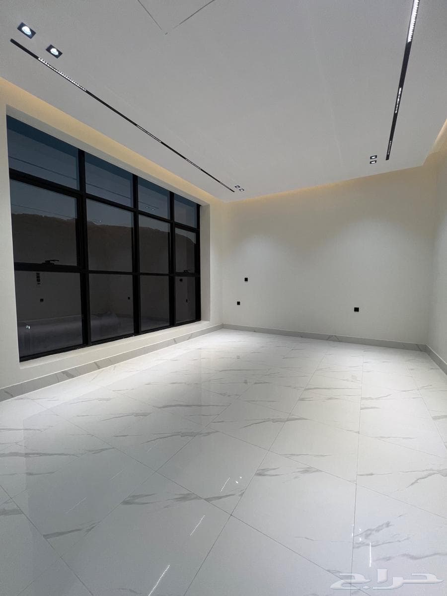 6 bedroom villa in Al Narjis 40