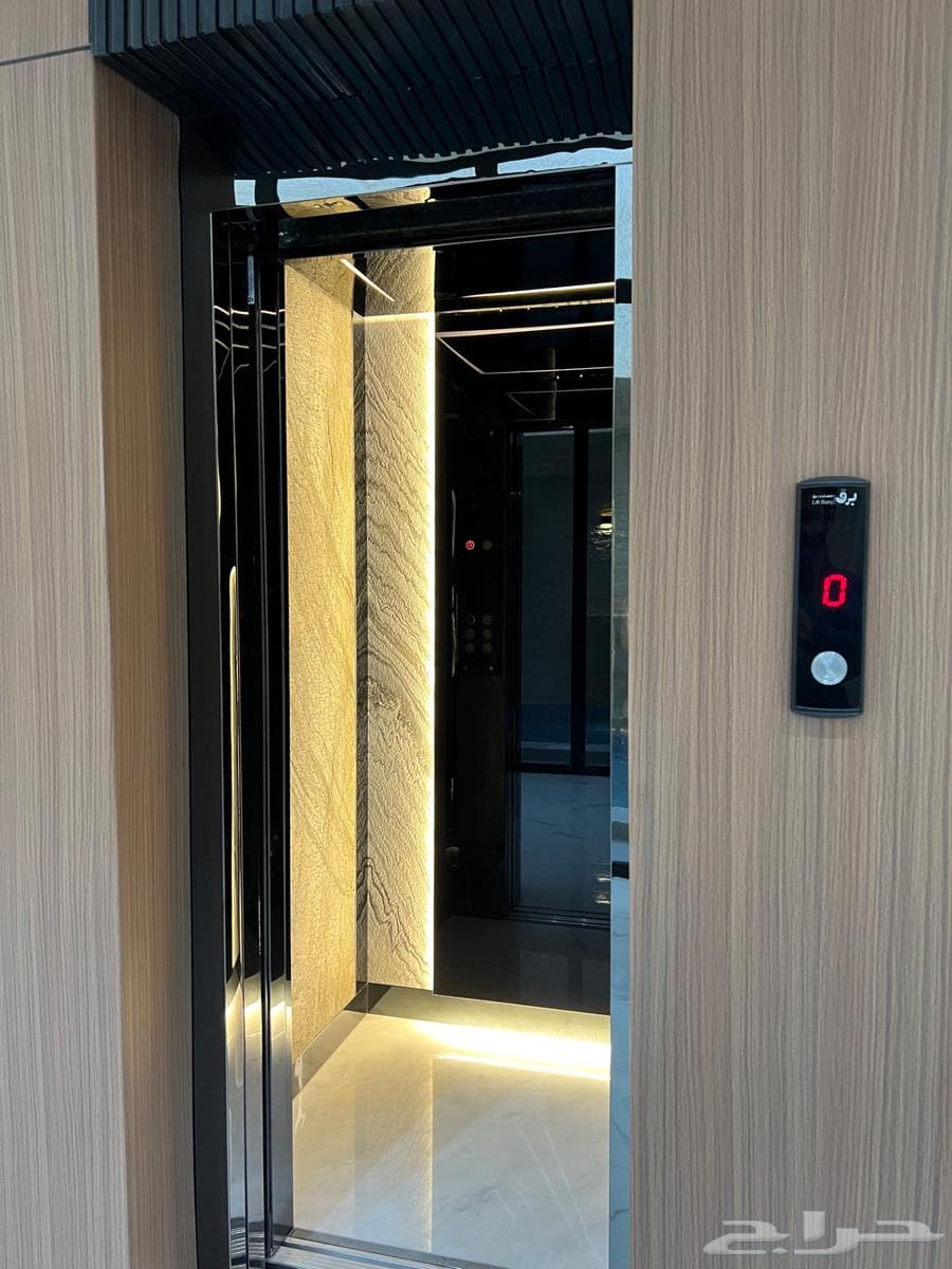 6 bedroom villa in Al Narjis 45