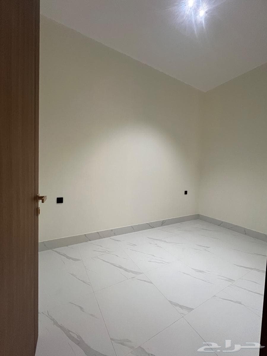 6 bedroom villa in Al Narjis 50