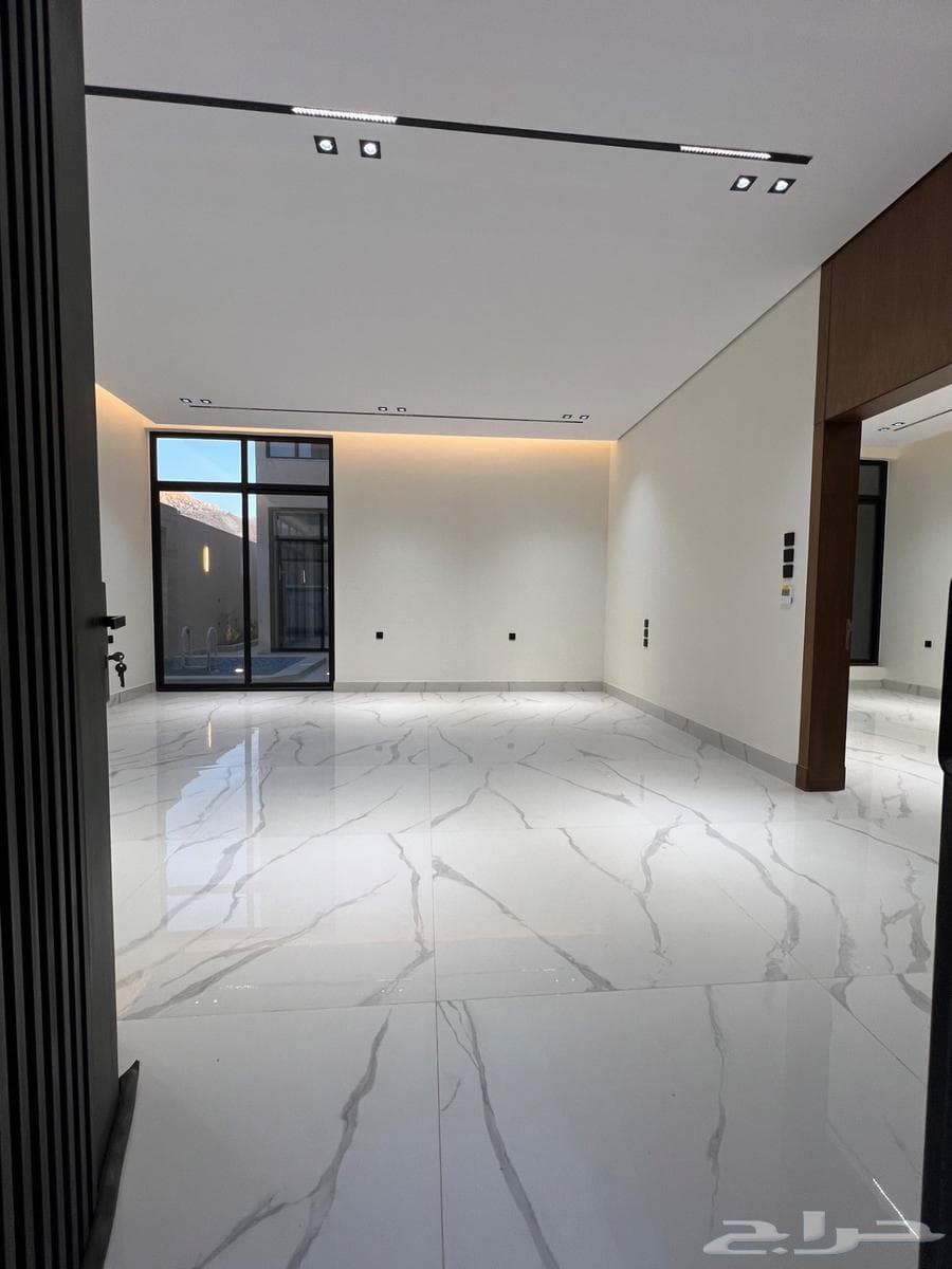 6 bedroom villa in Al Narjis 10