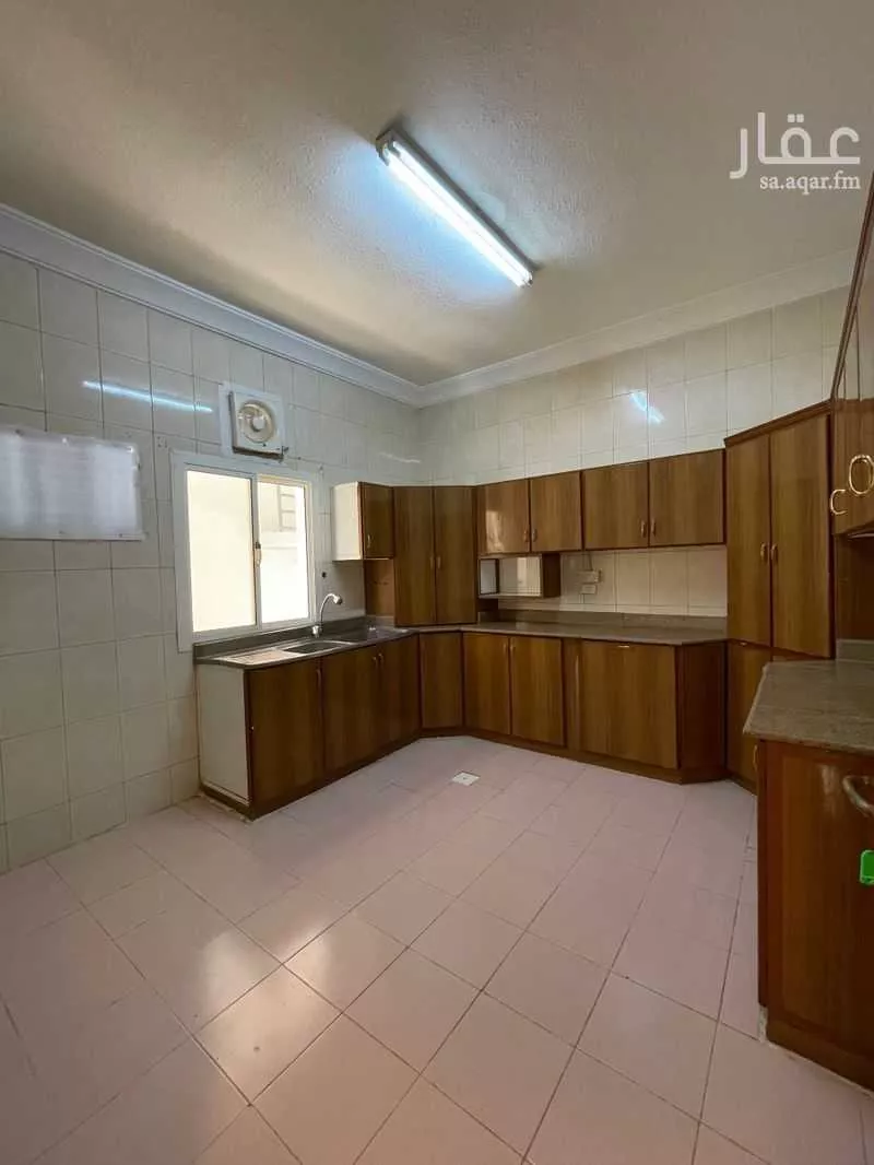 5 bedroom apartment in Al Naeem 14