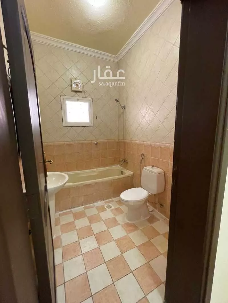 5 bedroom apartment in Al Naeem 9