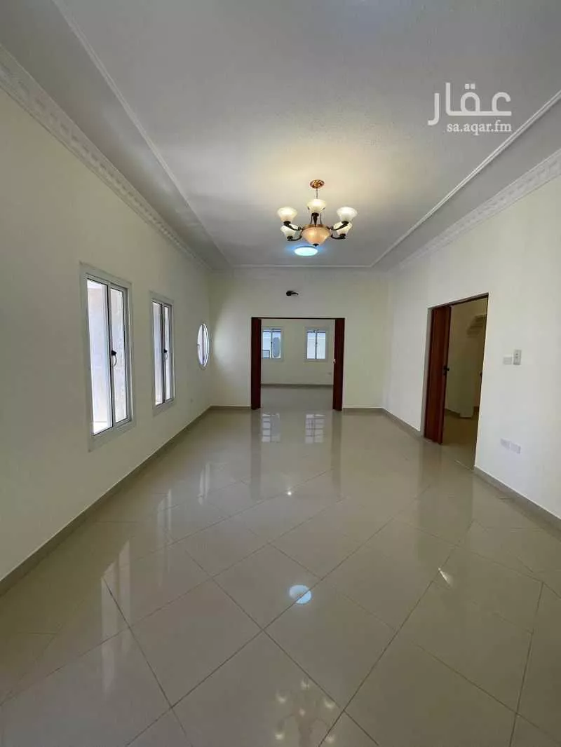 5 bedroom apartment in Al Naeem 10