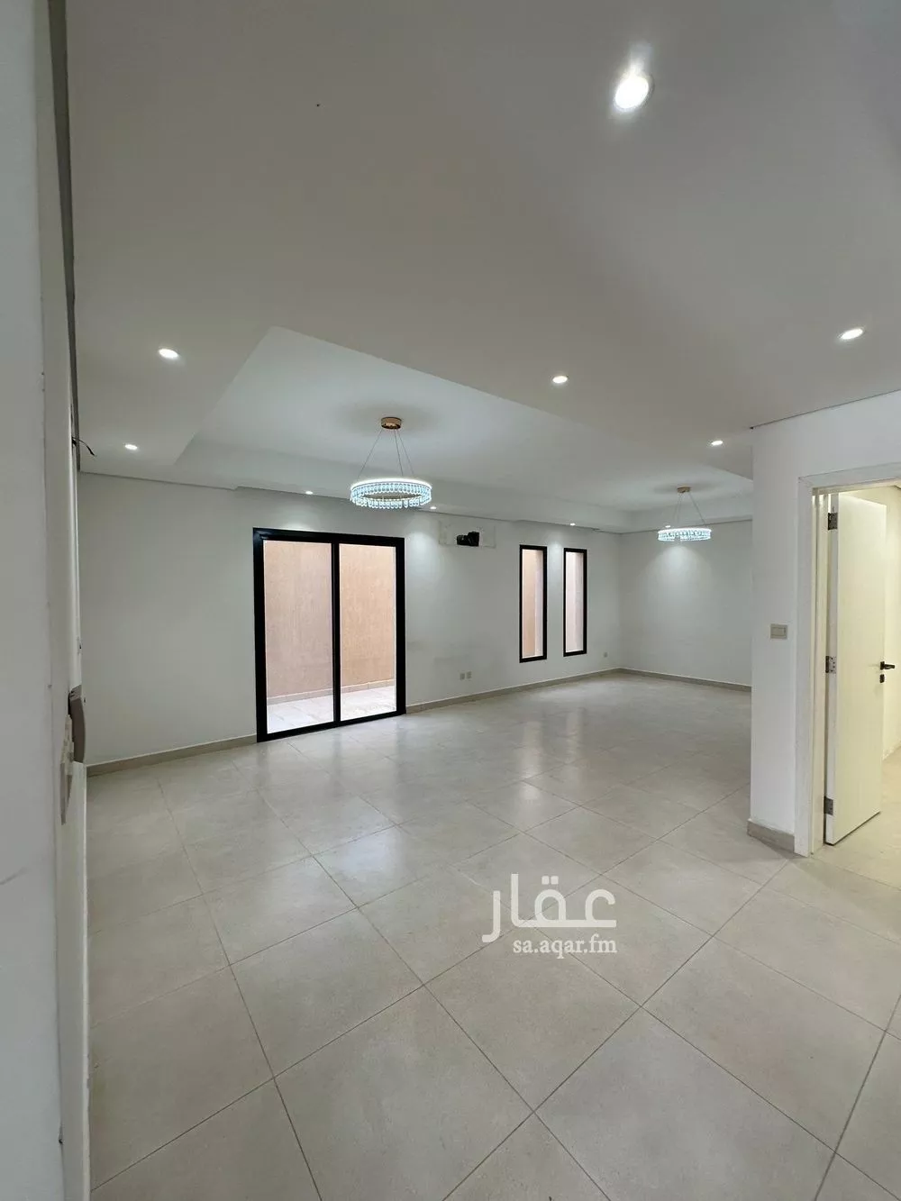 5 bedroom villa in Riyadh 2