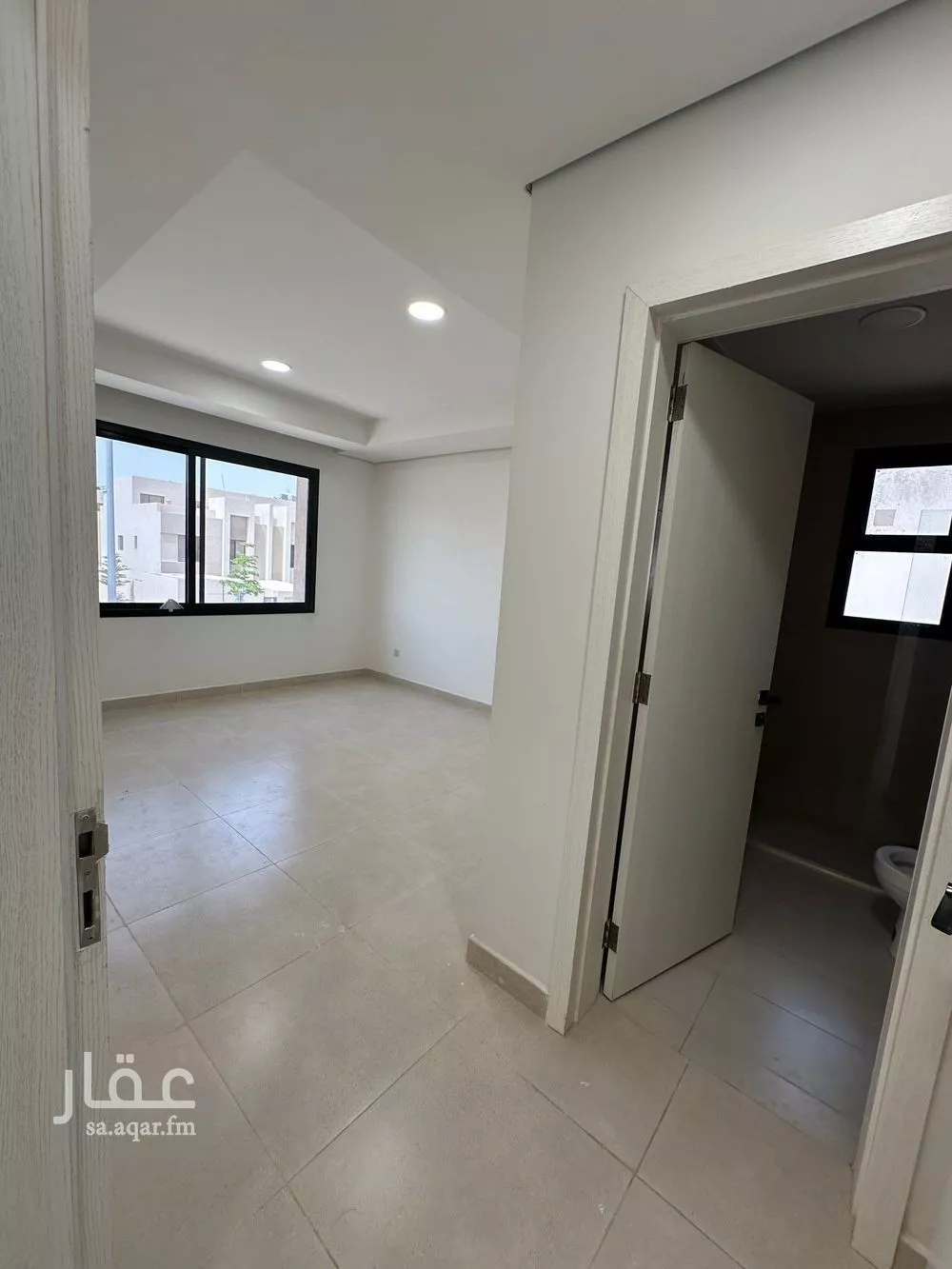 5 bedroom villa in Riyadh 5