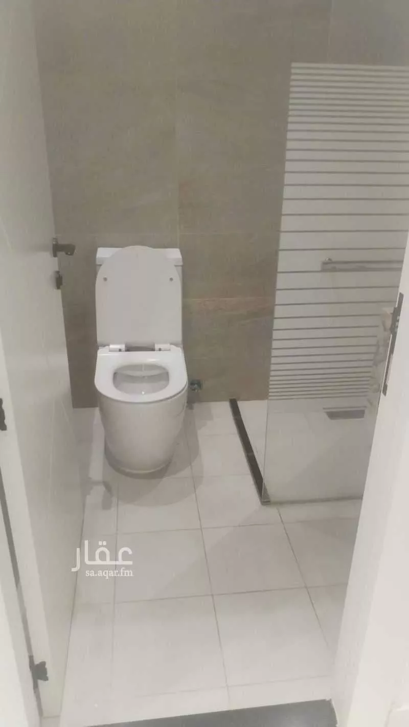 4 bedroom apartment in Al Salamah 14