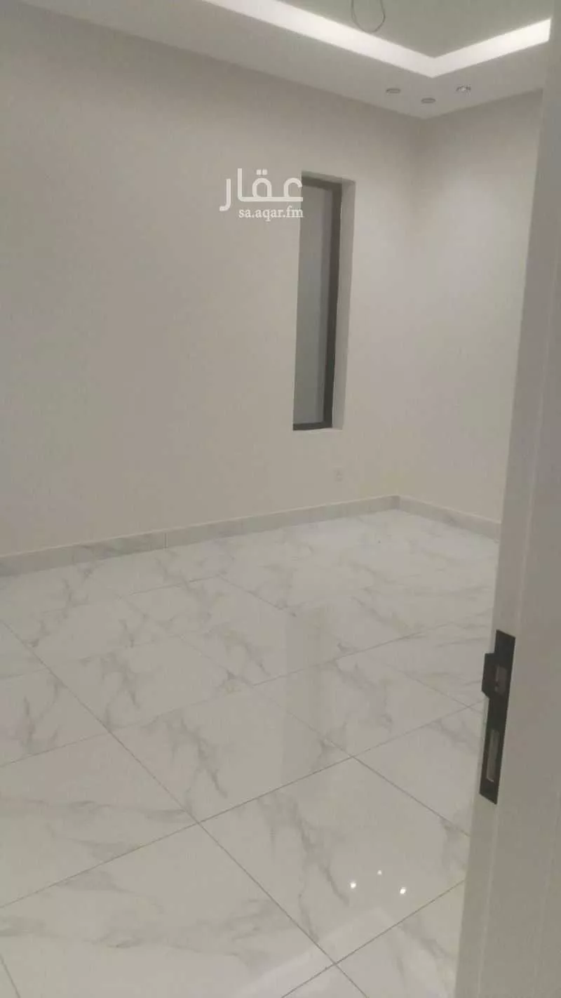 4 bedroom apartment in Al Salamah 8