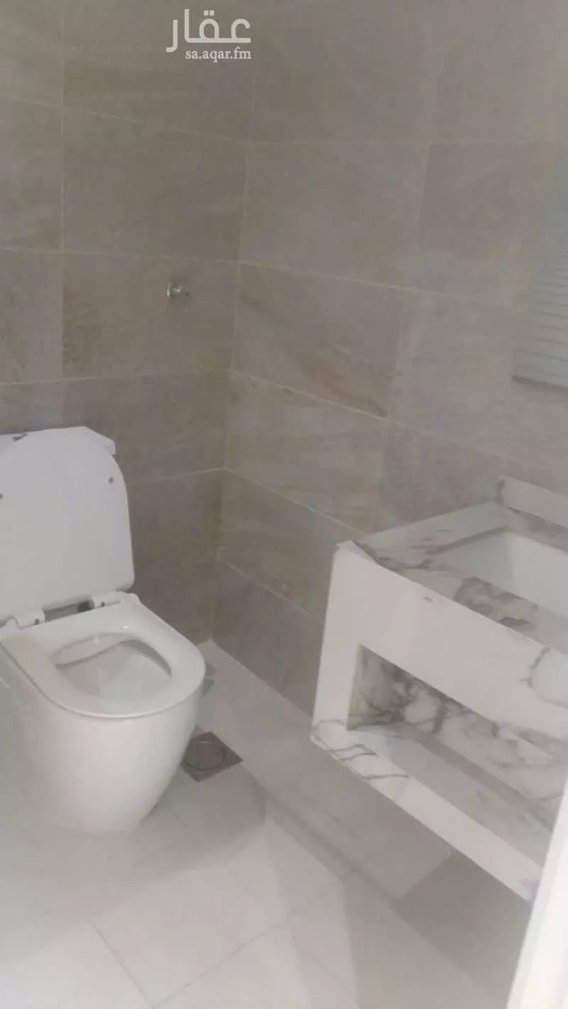 4 bedroom apartment in Al Salamah 10