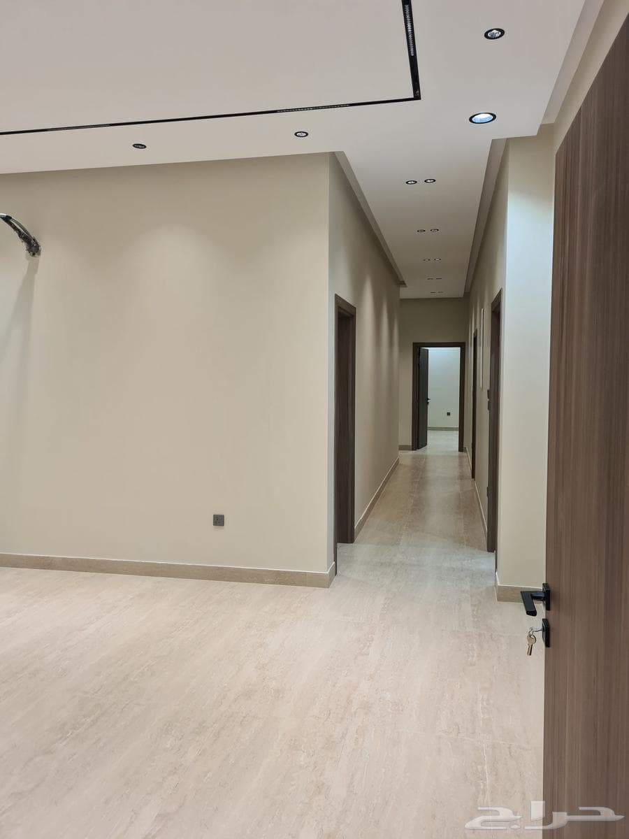 4 bedroom apartment in Az Zomorod 1