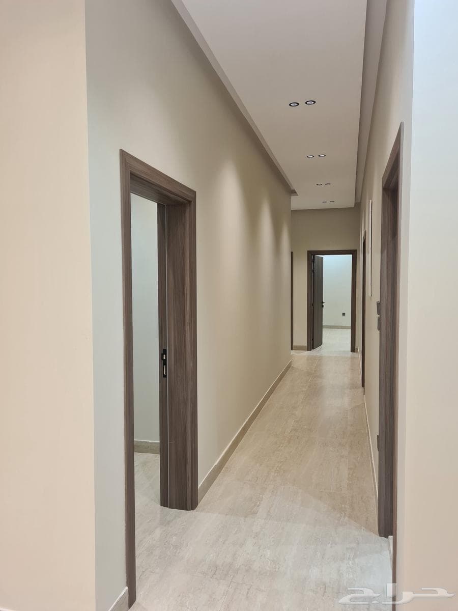 4 bedroom apartment in Az Zomorod 9