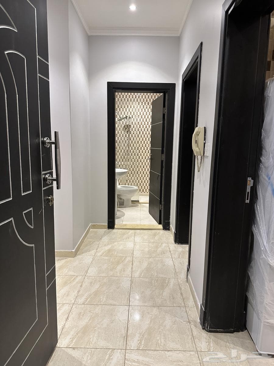 3 bedroom apartment in Al Rawdah 18