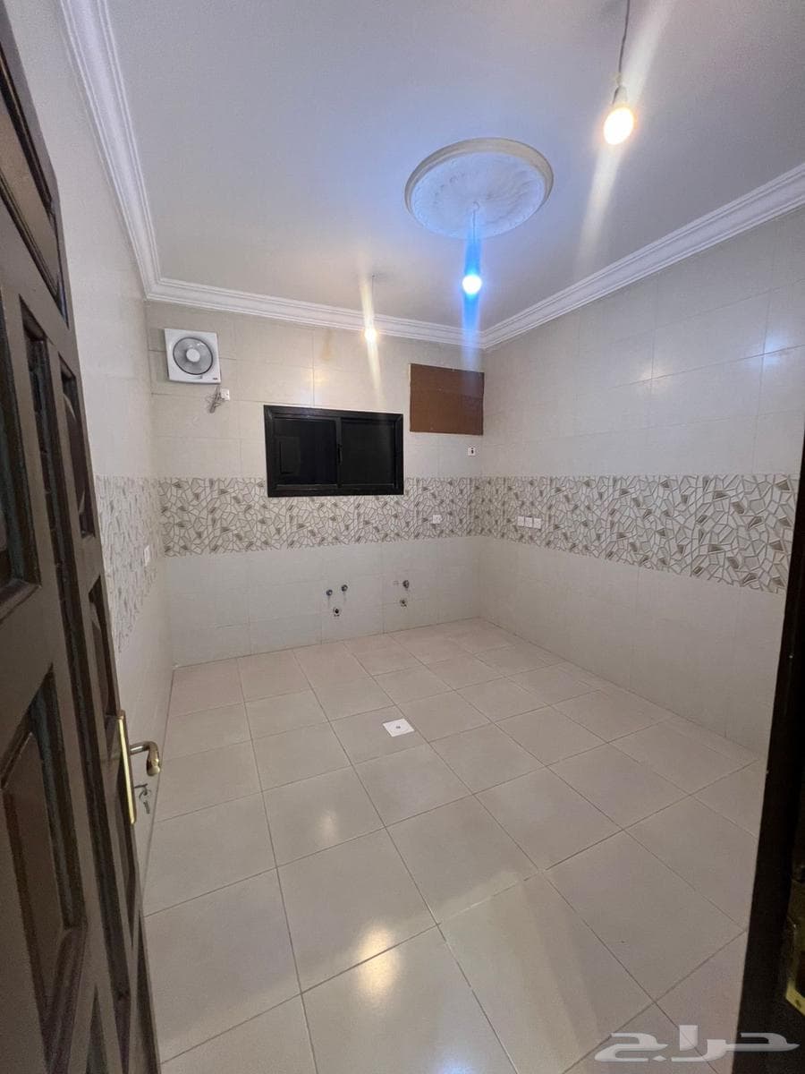 4 bedroom apartment in Al Safa 7