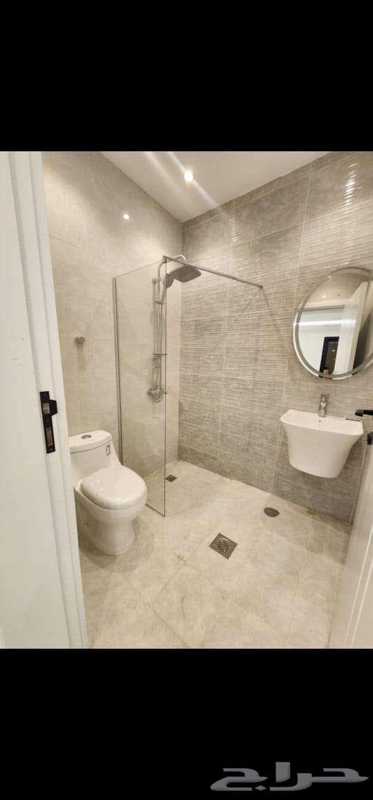 7 bedroom apartment in Al Marwa 4