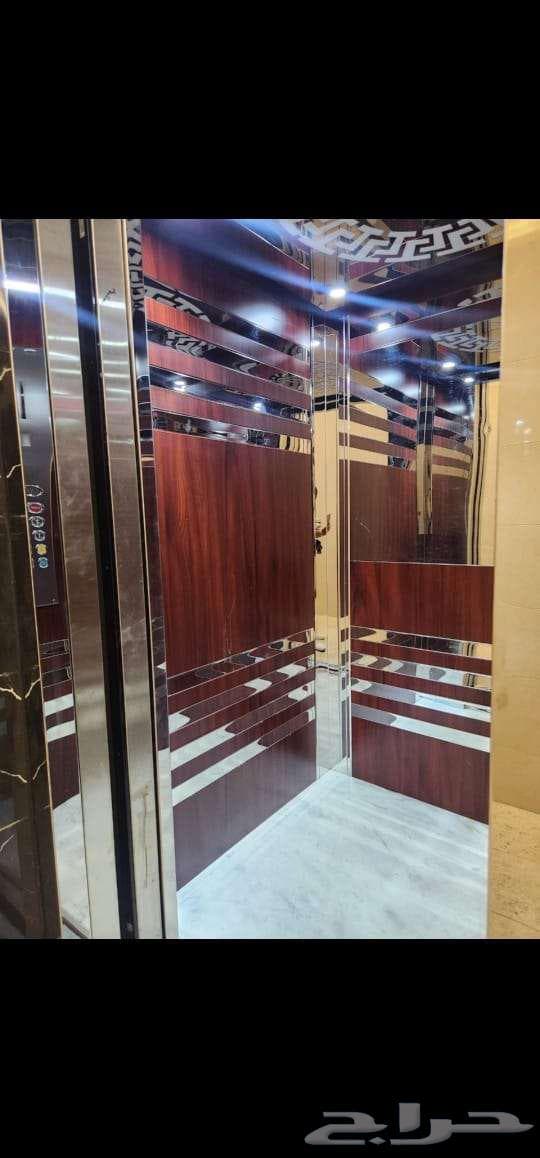 7 bedroom apartment in Al Marwa 6