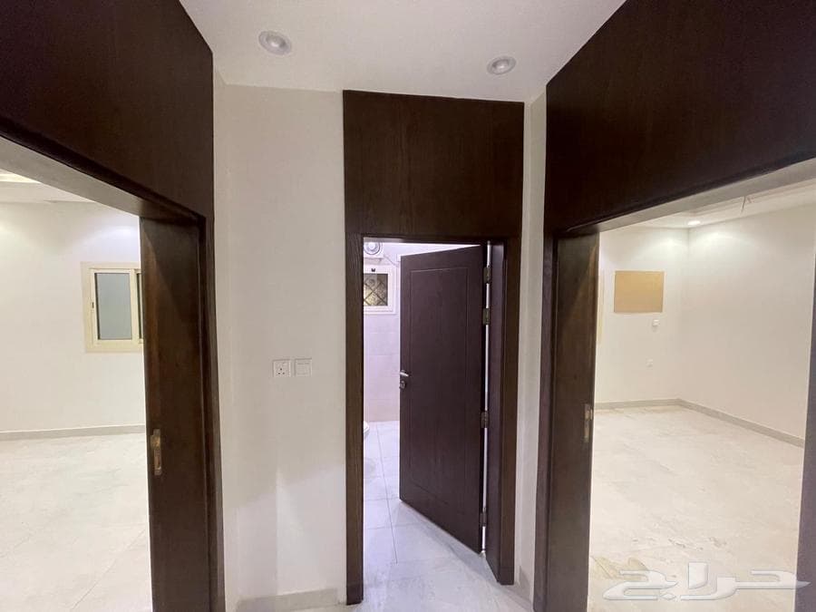 3 bedroom apartment in As Salhiyah 6