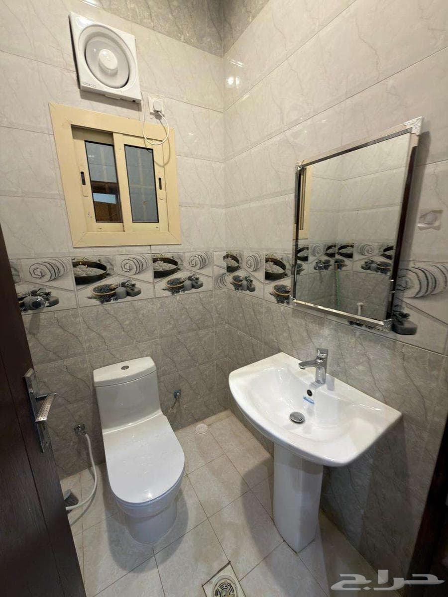 4 bedroom apartment in Al Rahmaniyyah 11