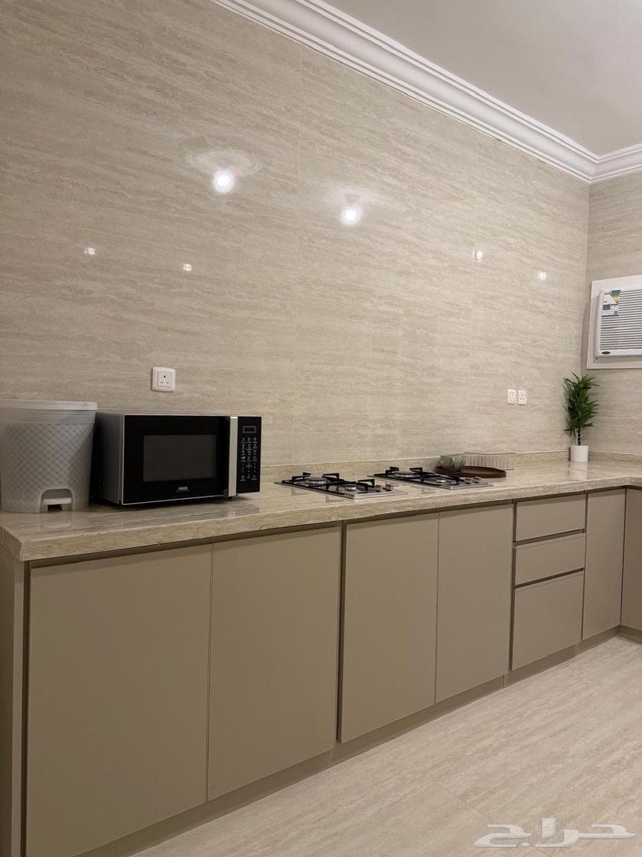 2 bedroom apartment in As Salhiyah 9