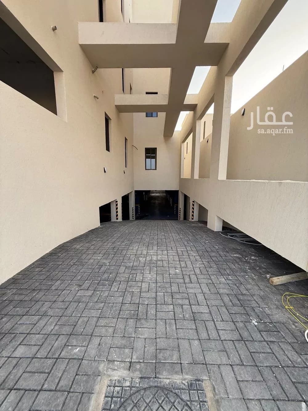 4 bedroom apartment in Al Mahdiyyah 3