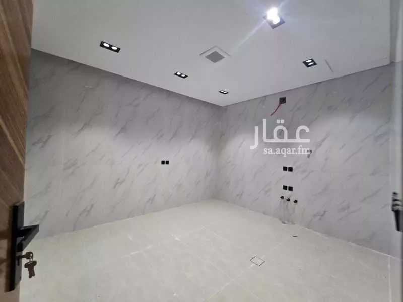 5 bedroom villa in Okaz 18