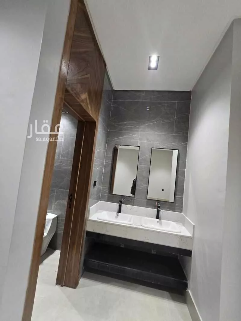 5 bedroom villa in Okaz 19