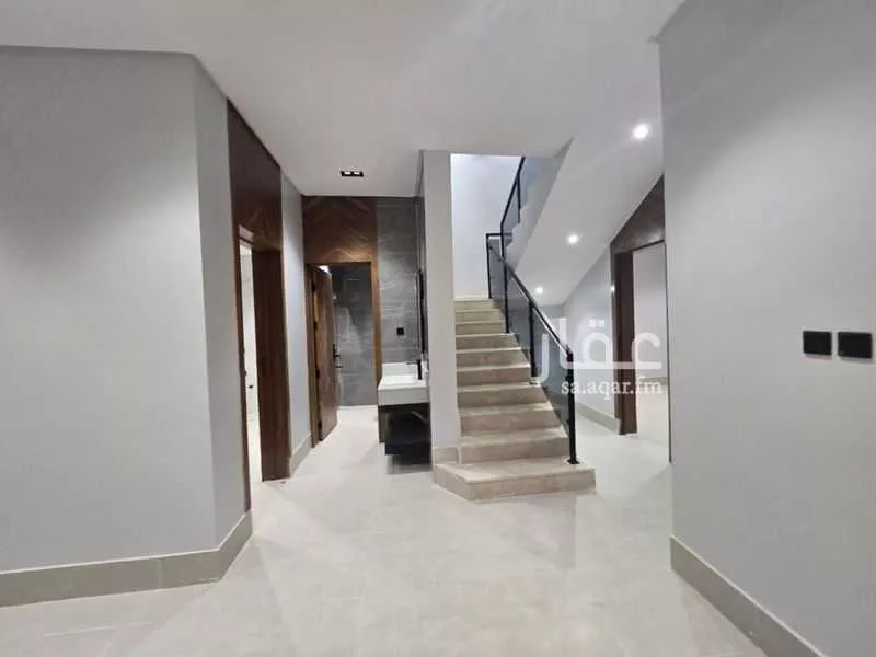 5 bedroom villa in Okaz 21