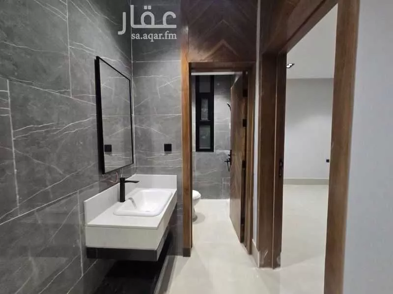 5 bedroom villa in Okaz 22