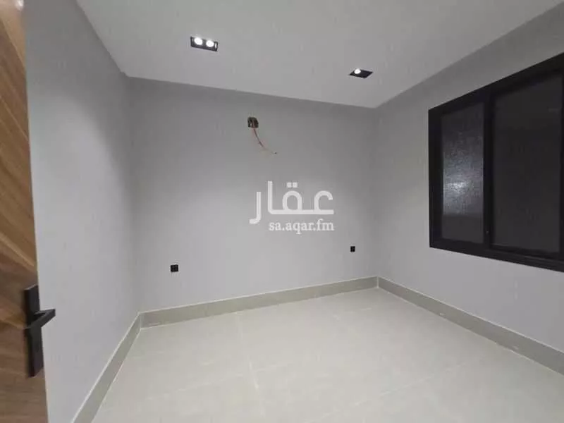 5 bedroom villa in Okaz 10