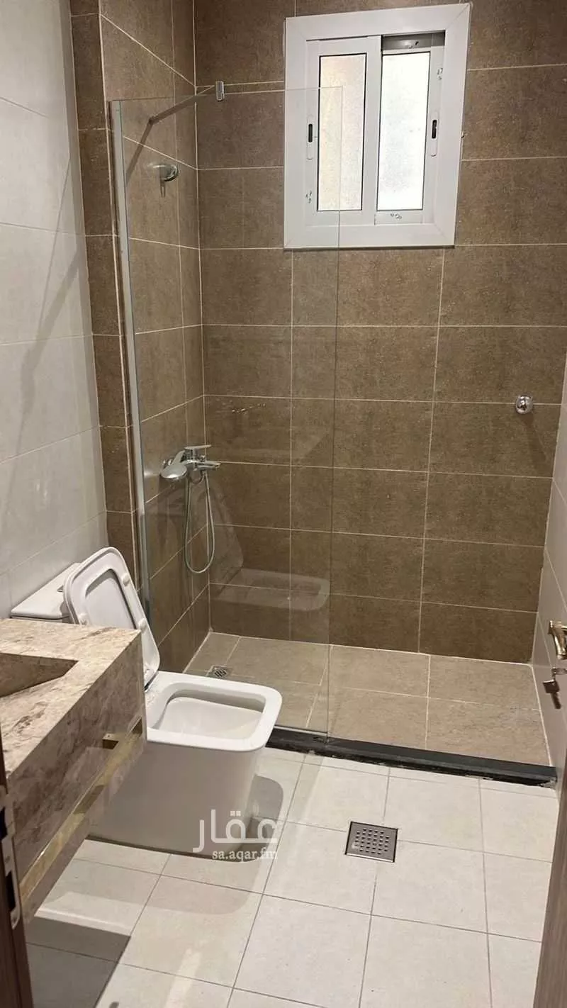 شقة 6 غرف في الورود 2