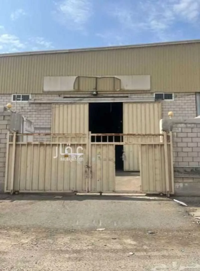 1000 sqm warehouse in Al Wadi 2