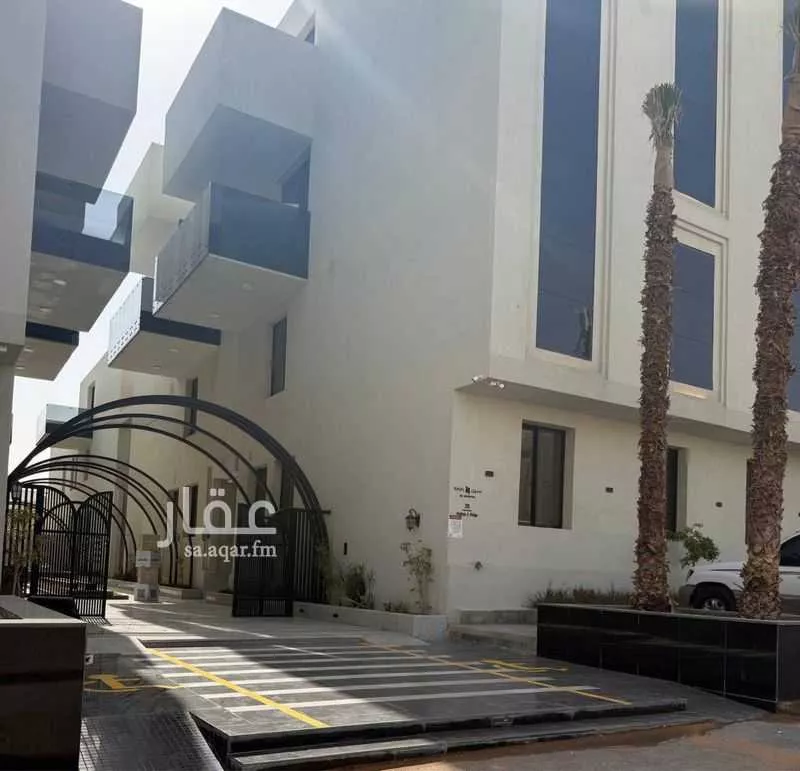 4 bedroom apartment in Al Narjis 4