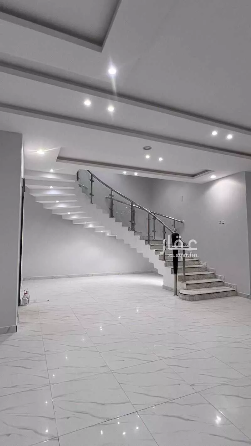 5 bedroom villa in Tuwaiq 5
