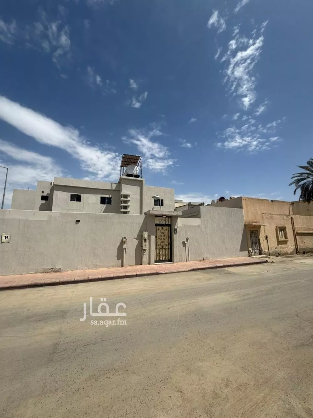 فيلا 14 غرف في الملز 4