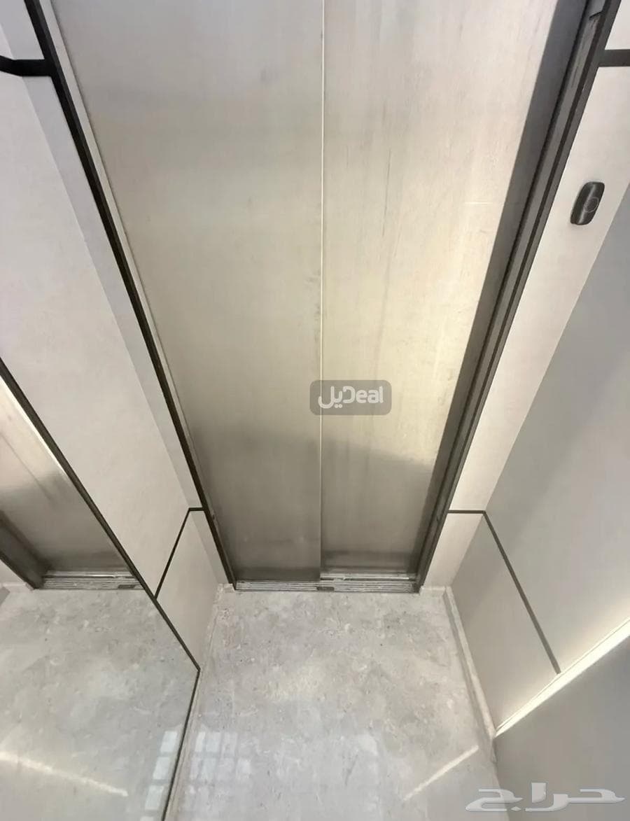 2 bedroom apartment in East Beach 8