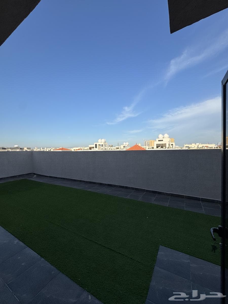 3 bedroom apartment in Al Hamra 1