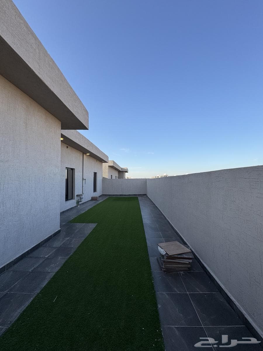 3 bedroom apartment in Al Hamra 12