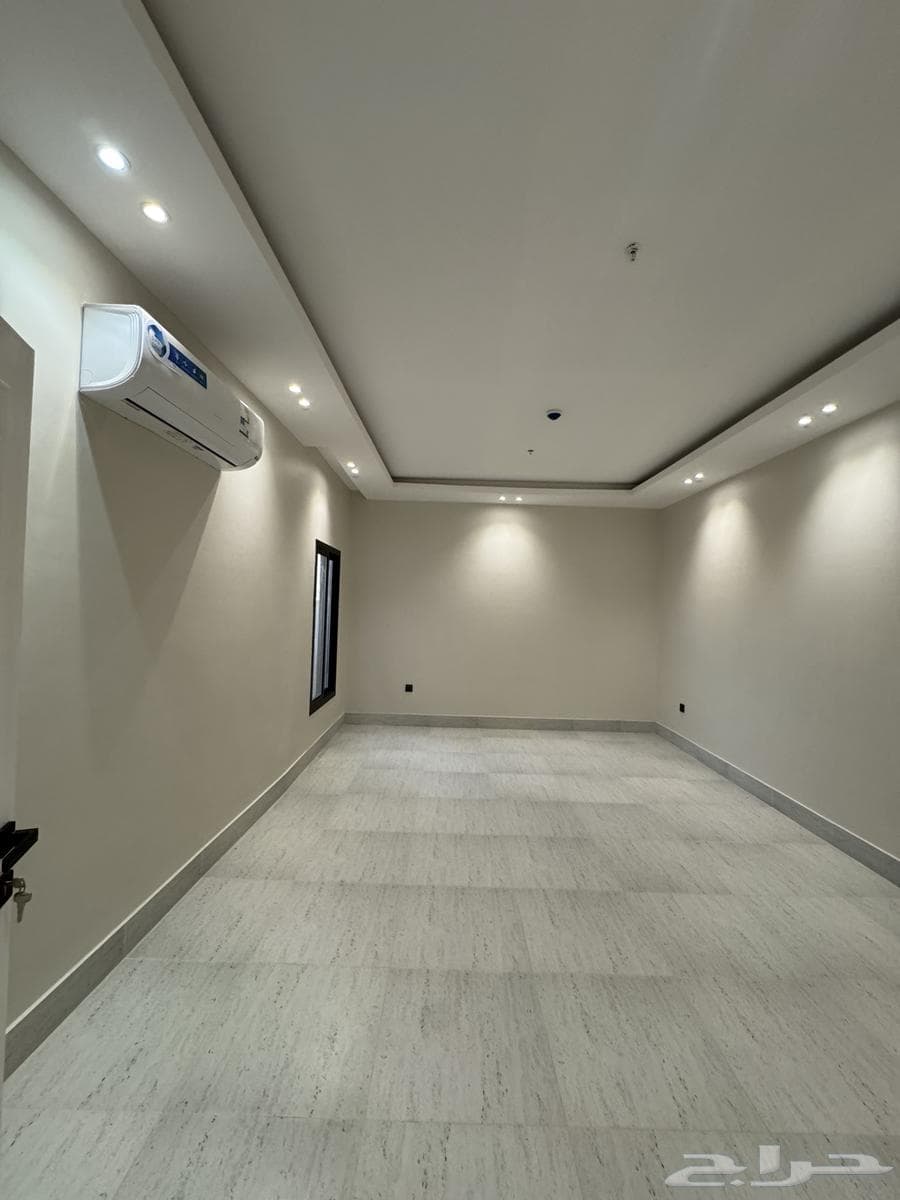 3 bedroom apartment in Al Hamra 6