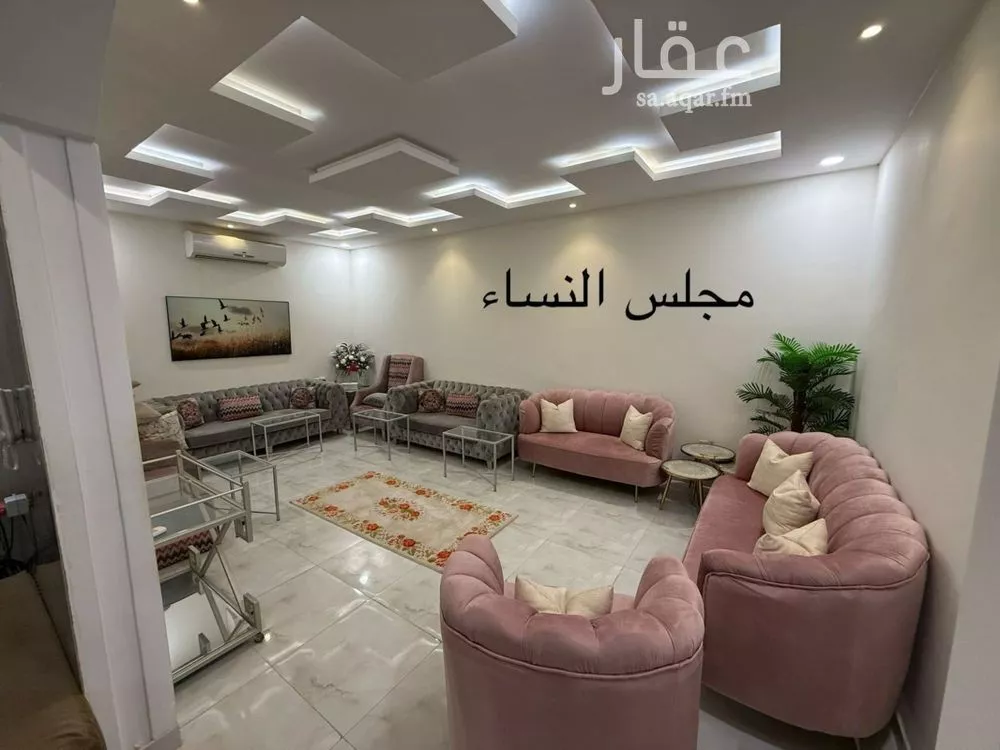 8 bedroom villa in Badr 5