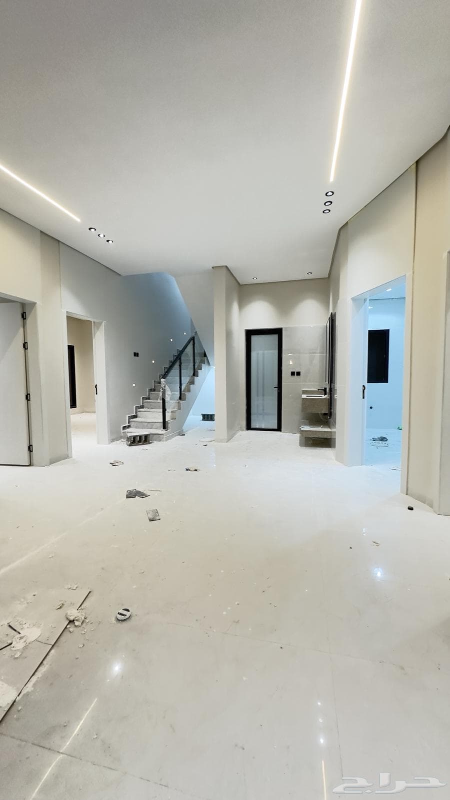 6 bedroom apartment in Dahiat King Fahd 5