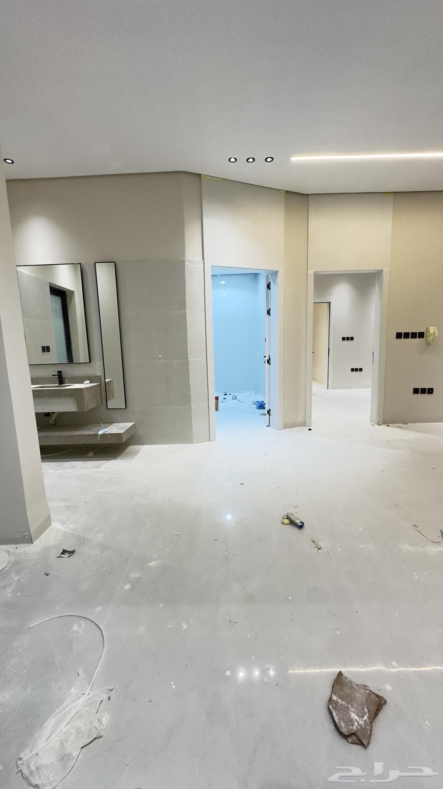 6 bedroom apartment in Dahiat King Fahd 6